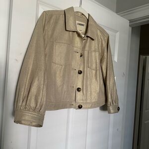 L’agence  3/4 sleeve light-weight jacket in a beautiful light gold color